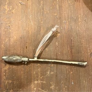 Pottery Barn Harry Potter Nimbus 2000 Broomstick Ornament